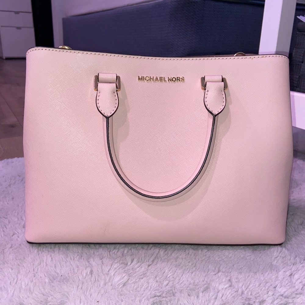 Blush Pink Michael Kors Purse (LIKE NEW)